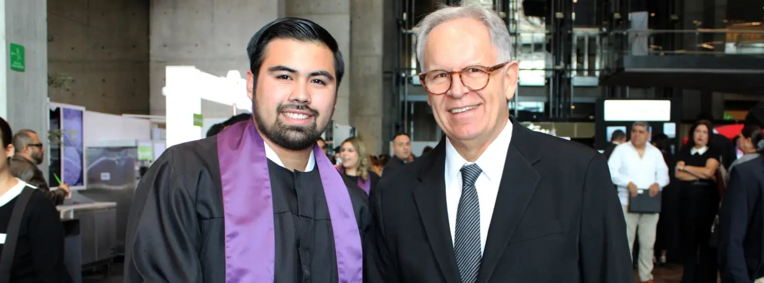 como-es-graduarse-de-uerre-1